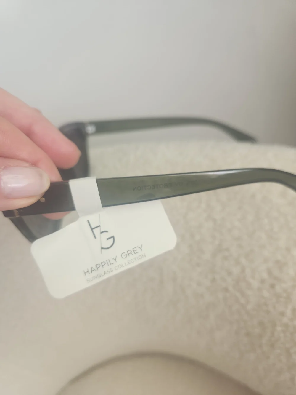 Happily Grey Women's Olive Green Translucent Cat-Eye Sunglasses